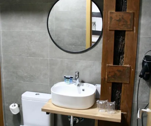 Casual Arriaga Konukevi