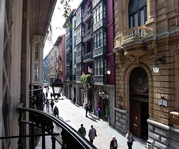 Casual Arriaga Konukevi 2*